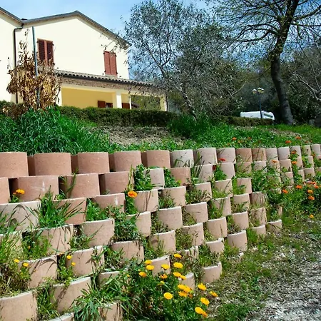 Vallelunga Daire Ancona